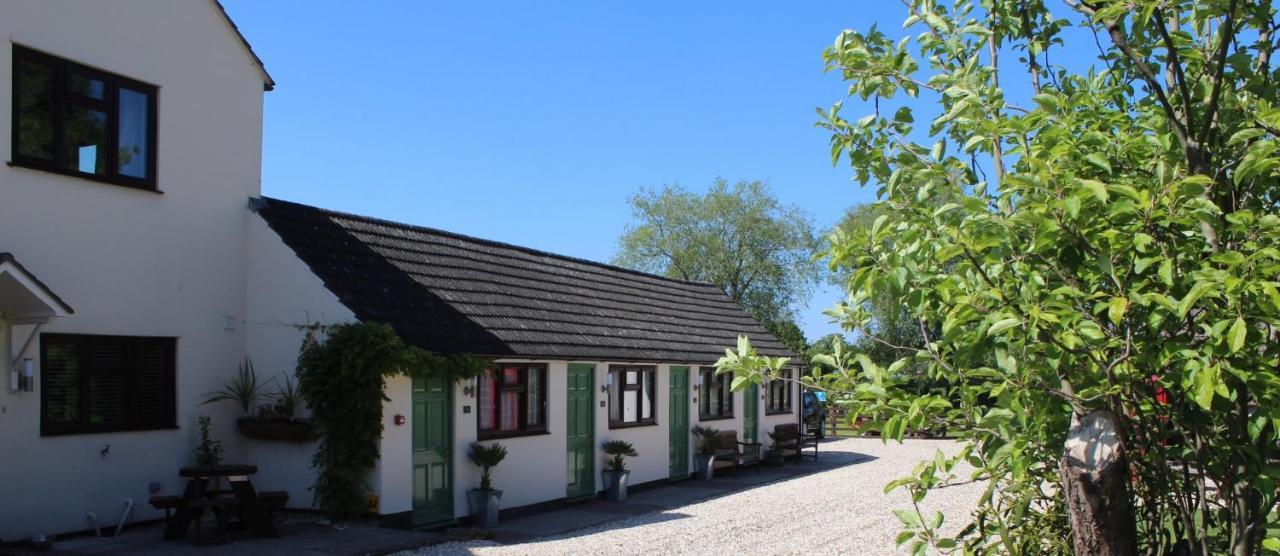 Hope Orchard Bed & Breakfast Челтнъм Екстериор снимка